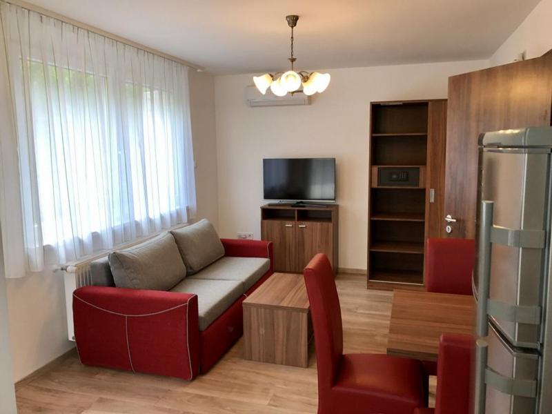 Veritas Apartment Замарді Екстер'єр фото